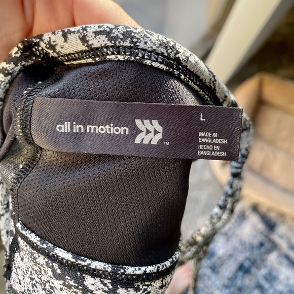 Multi-Patterned Sports Bra - Picture 5 of 5